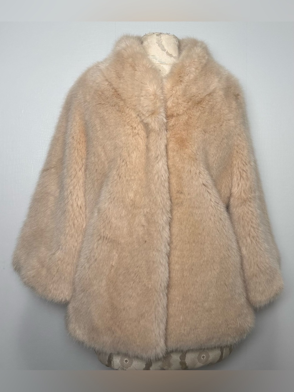 Donna Salyers Fabulous-Furs Blush Cream Faux Mink Coat L